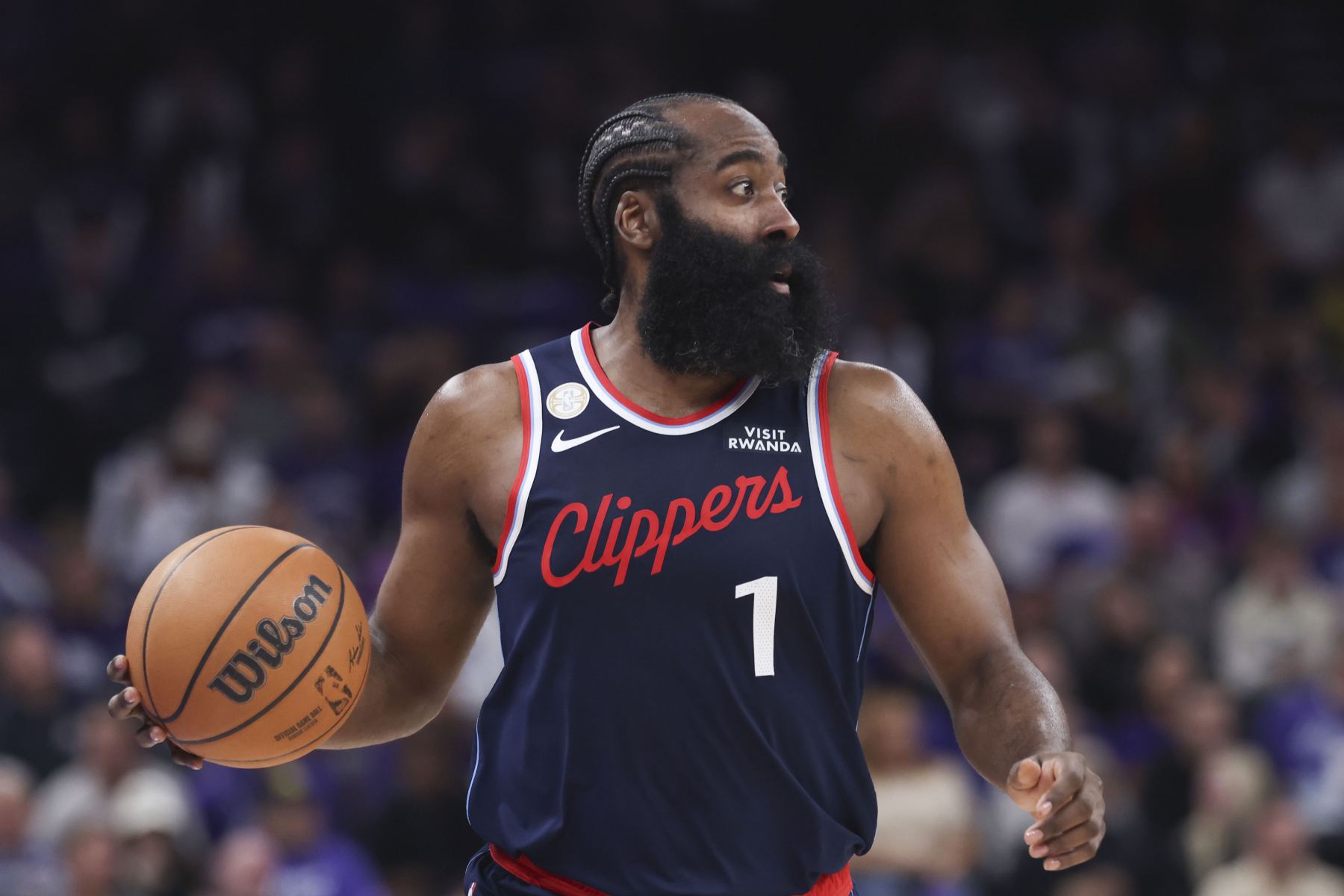 Lần gần nhất Clippers thắng trận đấu không có “Dengka” cùng lúc, đối thủ mà họ đánh bại chính là Suns.