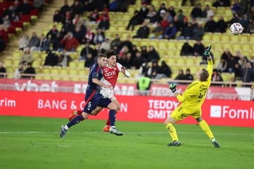 Monaco đấu với Brest